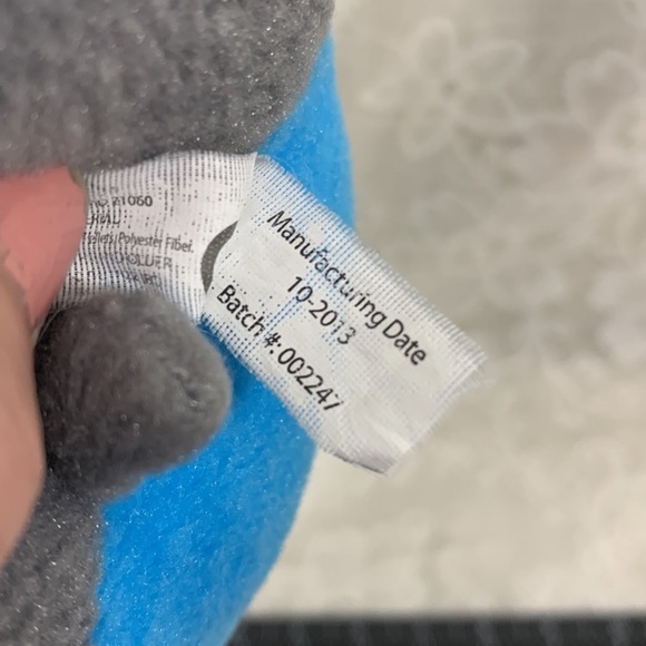 Petting Zoo Atlantis 3 piece Shark plush book bundle 3D lenticular book cover - Picture 10 of 12